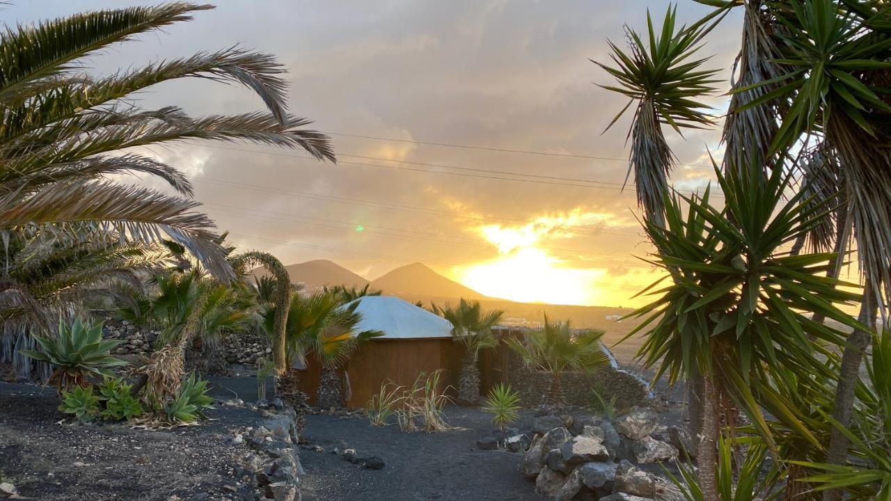 Ferienwohnung Neu! Gemütliche Holzjurte La Asomada Lanzarote Tías Exterior foto